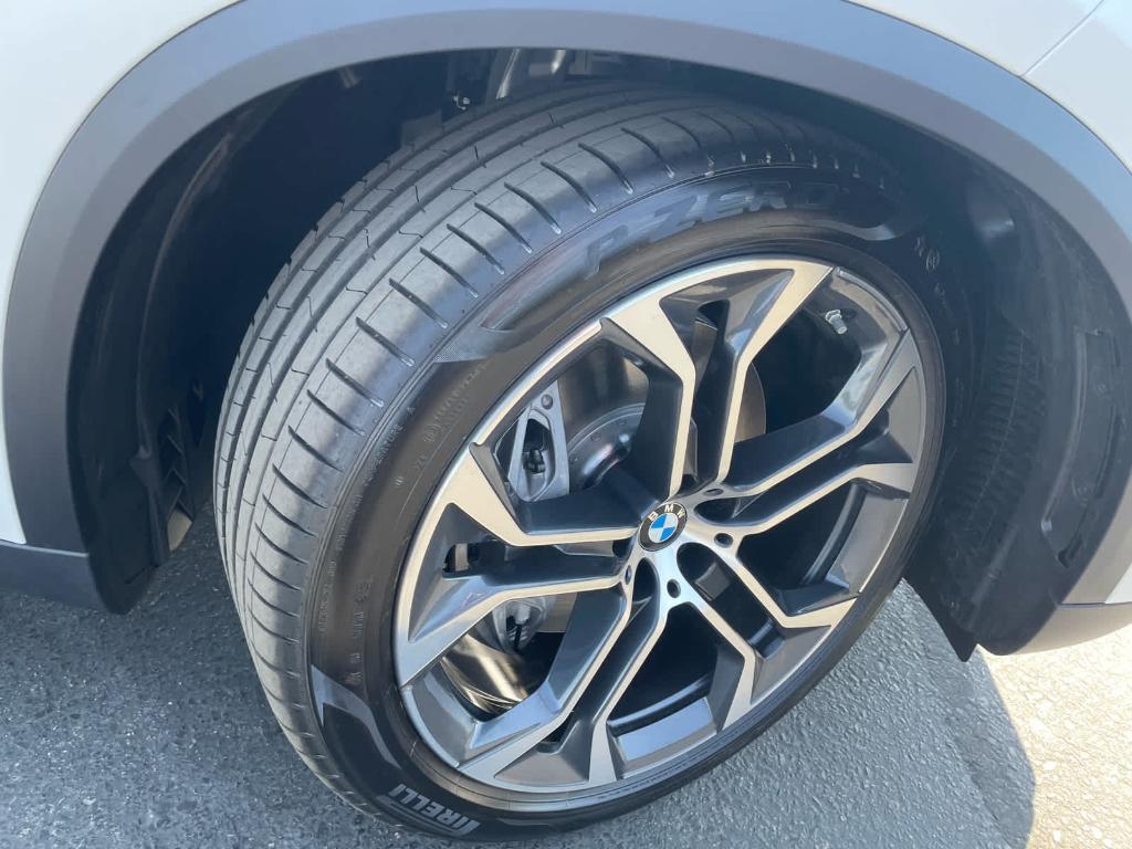new 2026 BMW X5 PHEV car, priced at $82,570