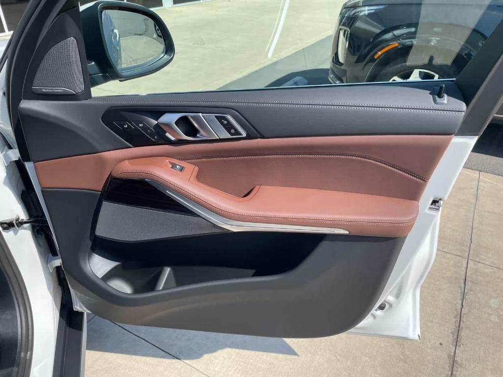 new 2026 BMW X5 PHEV car, priced at $82,570