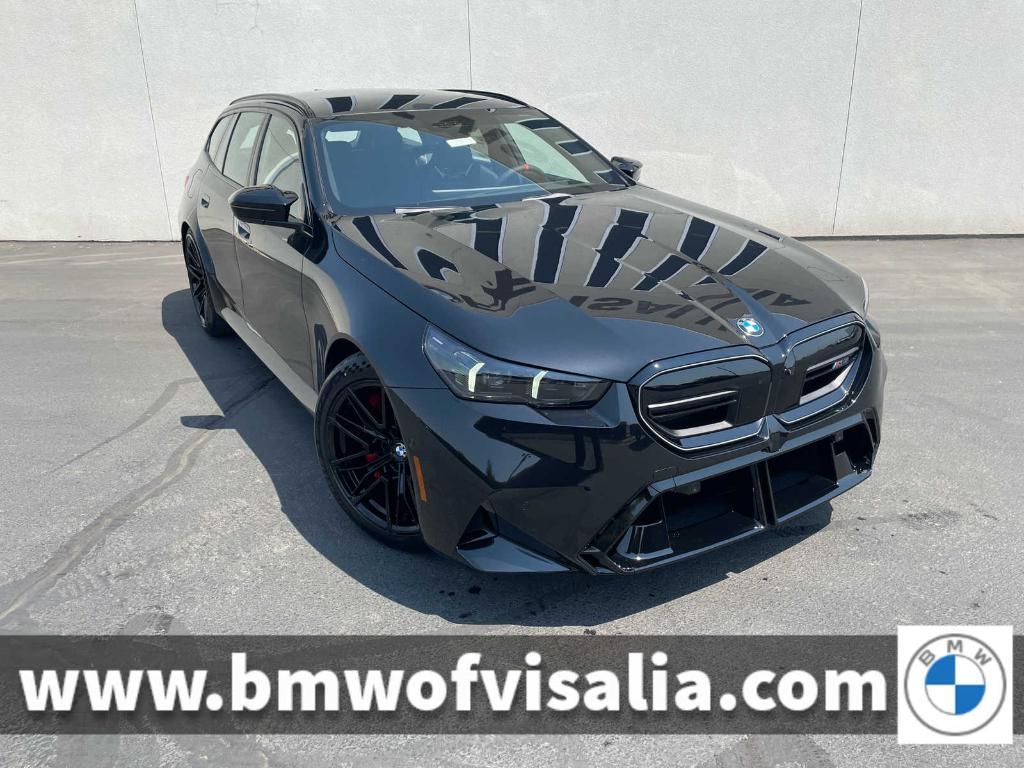 new 2025 BMW M5 car, priced at $129,775