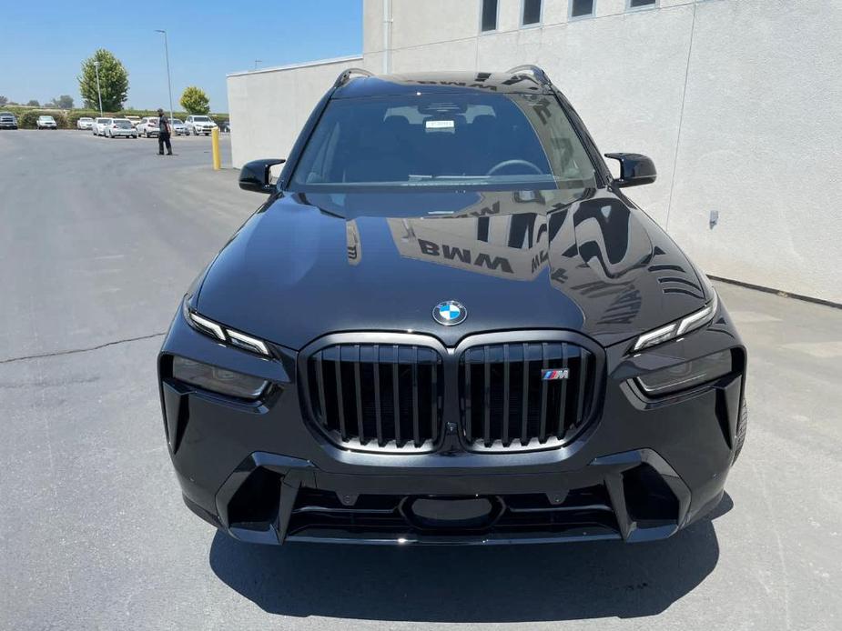 new 2025 BMW X7 car, priced at $120,220