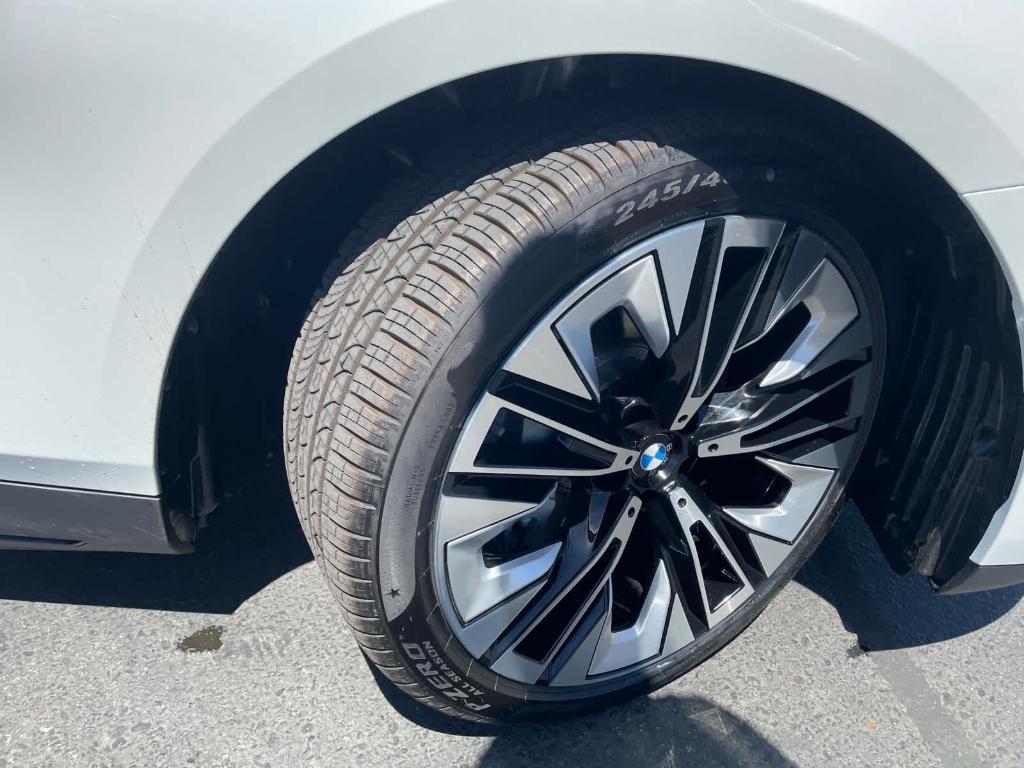 new 2026 BMW i5 car, priced at $73,690