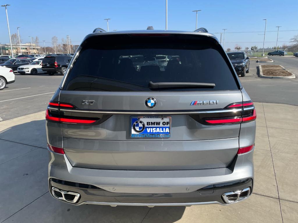 new 2025 BMW X7 car, priced at $114,245