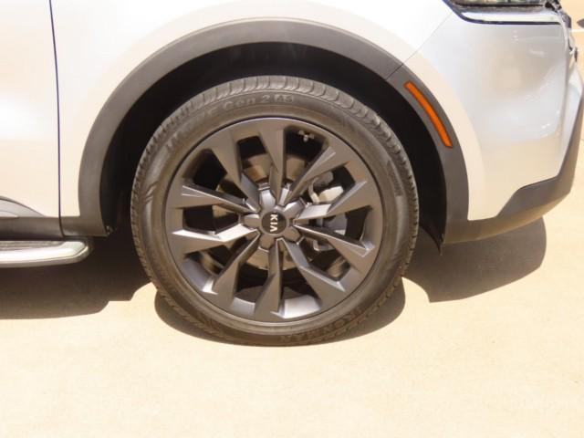 used 2021 Kia Sorento car, priced at $26,745
