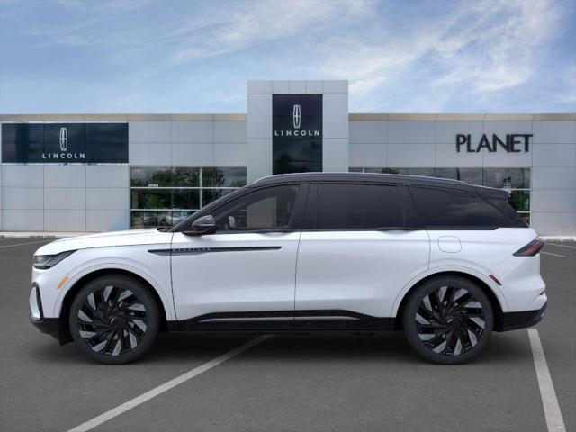 new 2025 Lincoln Nautilus car, priced at $69,810