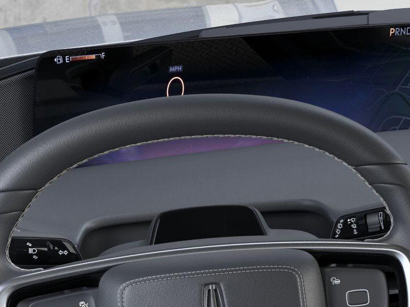 new 2025 Lincoln Navigator car, priced at $104,926