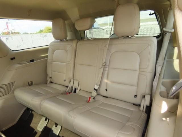 used 2020 Lincoln Navigator car, priced at $32,911