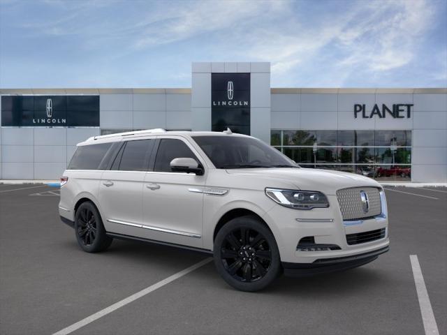 new 2024 Lincoln Navigator car, priced at $105,024