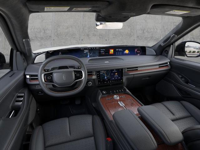 new 2025 Lincoln Navigator car, priced at $125,475