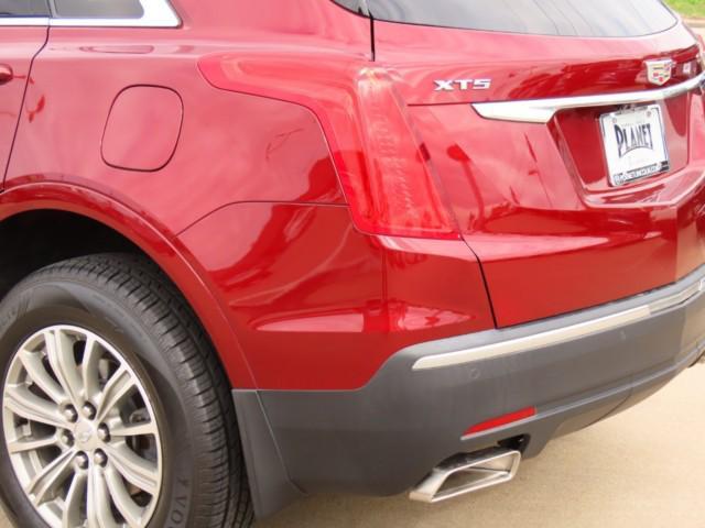 used 2018 Cadillac XT5 car, priced at $24,911