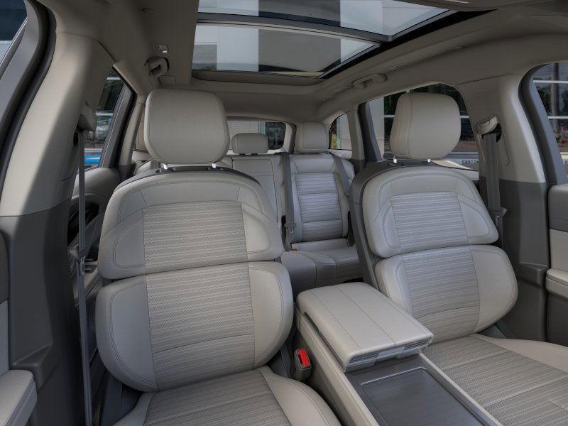 new 2025 Lincoln Nautilus car, priced at $69,101