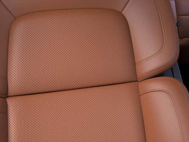 new 2024 Lincoln Navigator car, priced at $97,315