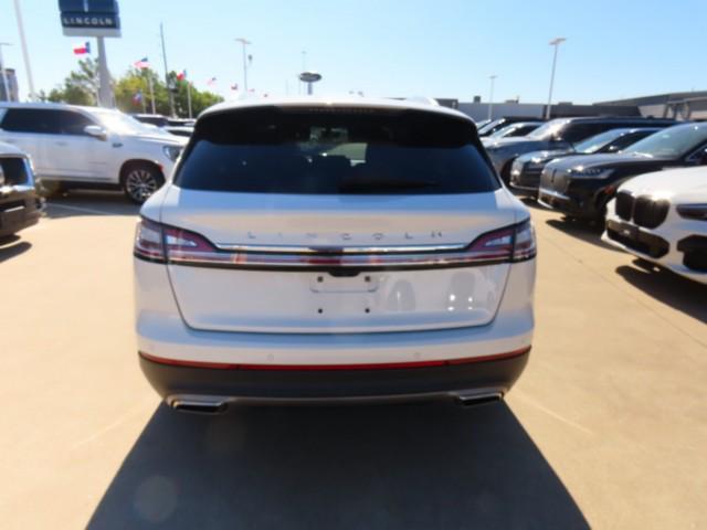 used 2022 Lincoln Nautilus car, priced at $30,911