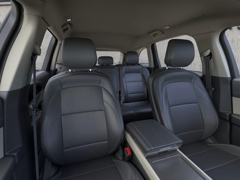 new 2025 Lincoln Nautilus car, priced at $53,794
