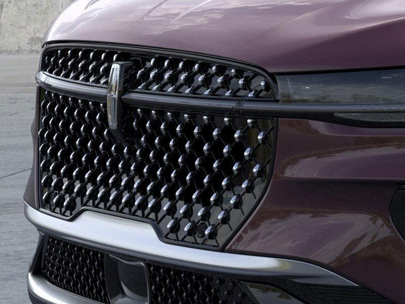 new 2025 Lincoln Nautilus car, priced at $53,794