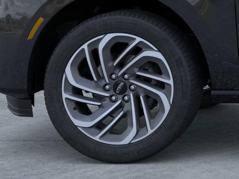 new 2025 Lincoln Navigator car, priced at $98,206