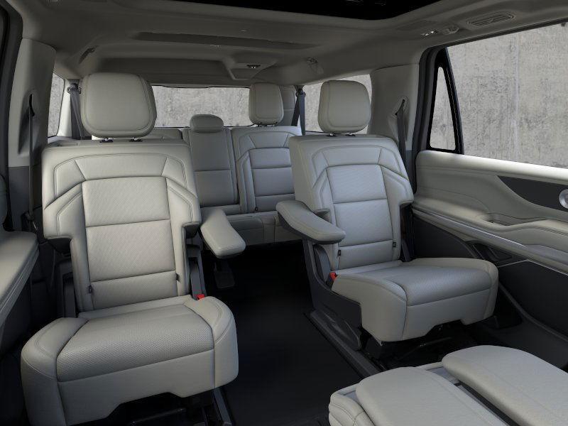 new 2025 Lincoln Navigator car, priced at $104,845