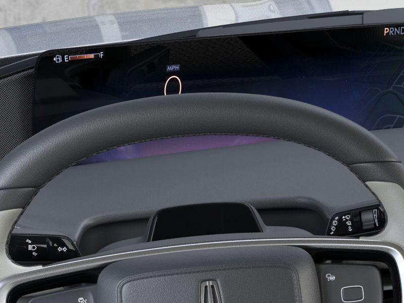 new 2025 Lincoln Navigator car, priced at $104,845