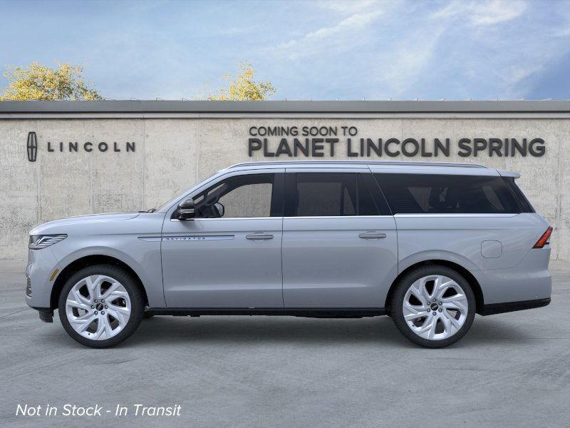new 2025 Lincoln Navigator car, priced at $104,845