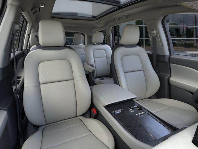 new 2025 Lincoln Aviator car, priced at $59,677