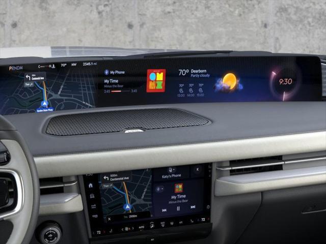 new 2025 Lincoln Navigator car, priced at $100,881