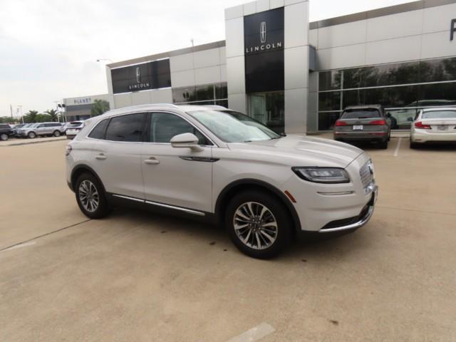 used 2021 Lincoln Nautilus car, priced at $31,911