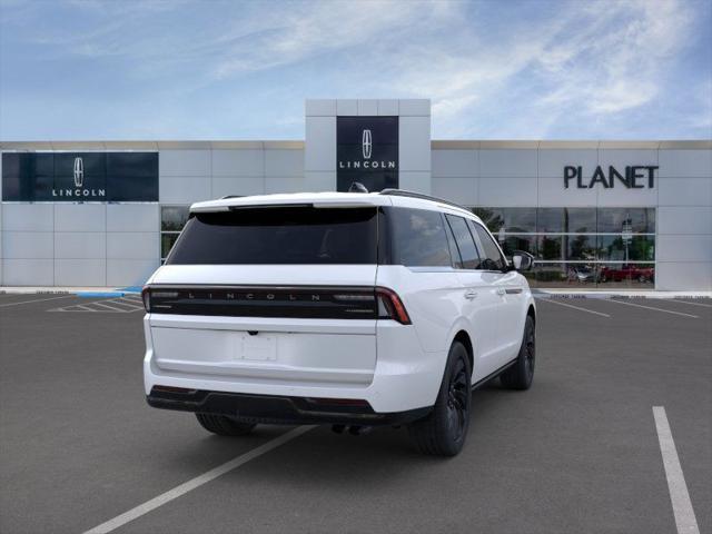 new 2025 Lincoln Navigator car, priced at $106,310