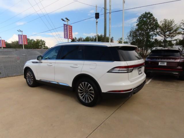 used 2020 Lincoln Aviator car, priced at $31,917