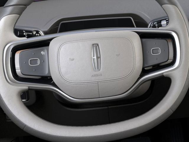 new 2025 Lincoln Nautilus car, priced at $56,402