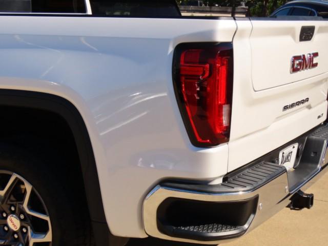 used 2022 GMC Sierra 1500 car, priced at $33,911