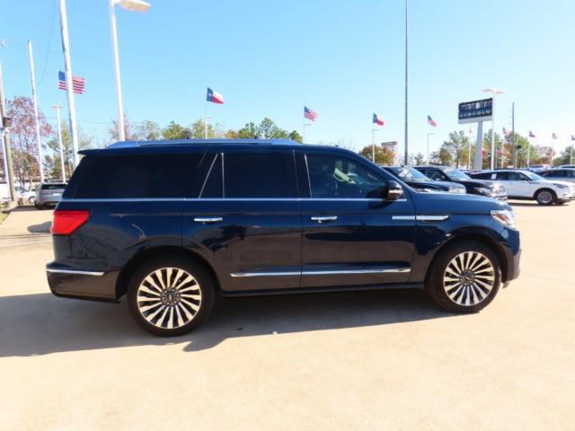 used 2018 Lincoln Navigator car, priced at $30,911