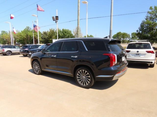 used 2023 Hyundai Palisade car, priced at $38,919