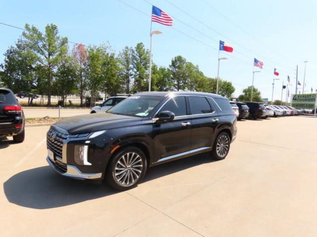 used 2023 Hyundai Palisade car, priced at $38,919