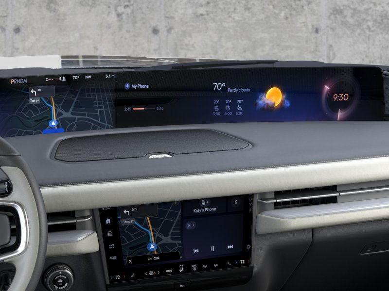 new 2025 Lincoln Navigator car, priced at $97,486