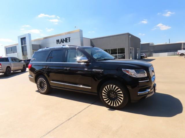 used 2021 Lincoln Navigator car, priced at $63,717