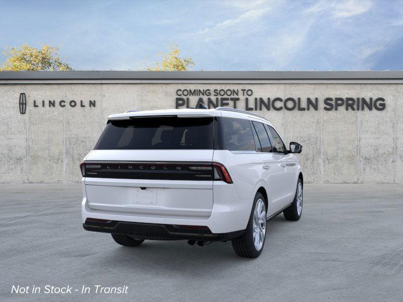 new 2025 Lincoln Navigator car, priced at $104,442