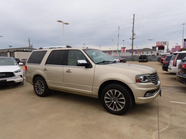 used 2017 Lincoln Navigator car, priced at $17,911