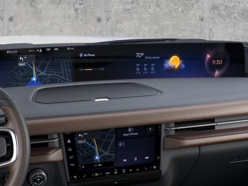 new 2025 Lincoln Navigator car, priced at $99,206