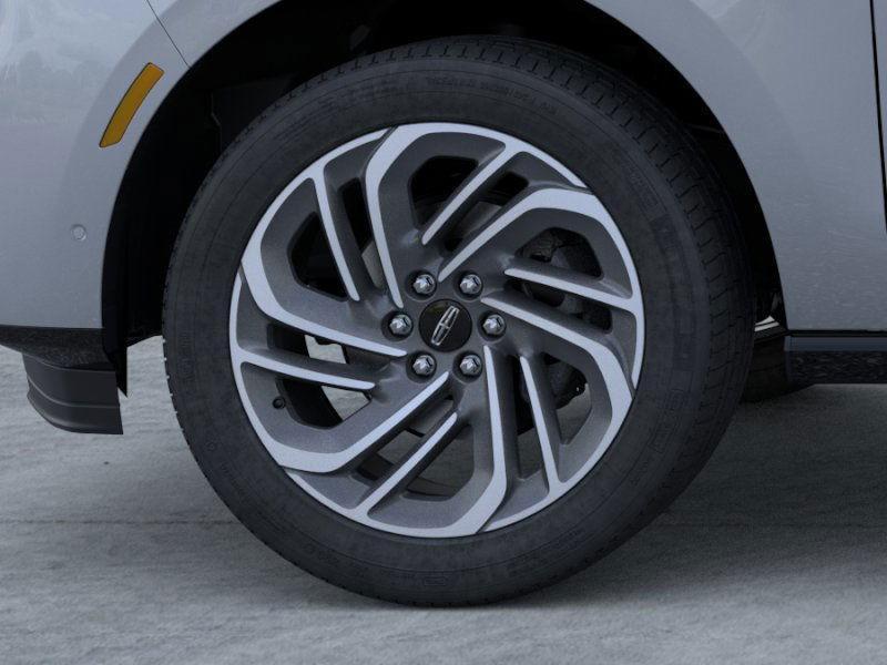 new 2025 Lincoln Navigator car, priced at $98,206