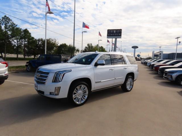 used 2020 Cadillac Escalade car, priced at $47,945