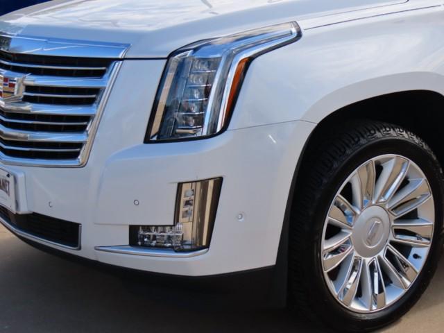 used 2020 Cadillac Escalade car, priced at $47,945