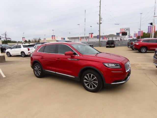 used 2021 Lincoln Nautilus car, priced at $25,911