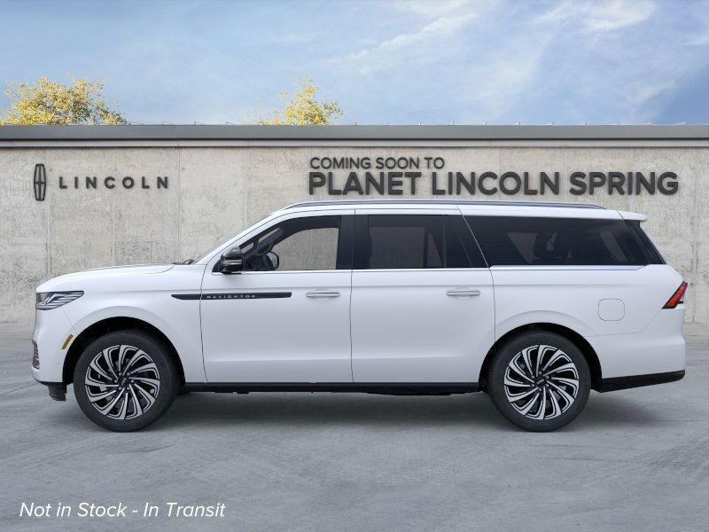 new 2025 Lincoln Navigator car, priced at $122,340