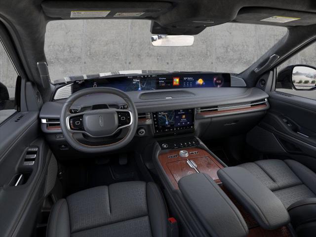 new 2025 Lincoln Navigator car, priced at $121,485