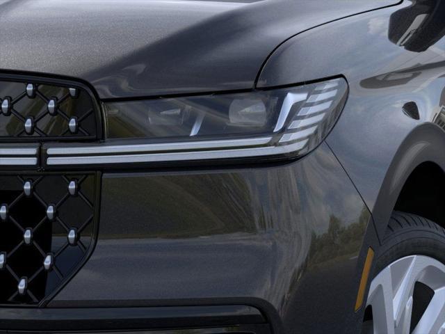 new 2025 Lincoln Navigator car, priced at $121,485