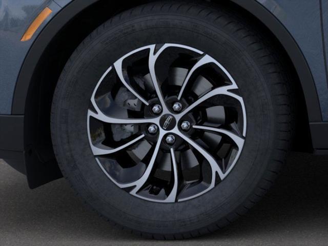 new 2025 Lincoln Nautilus car, priced at $55,116