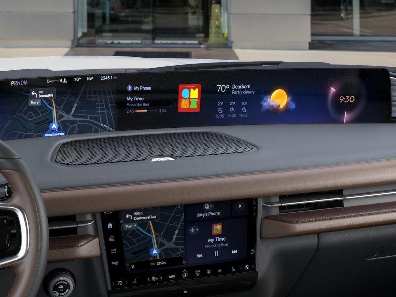 new 2025 Lincoln Navigator car, priced at $98,822