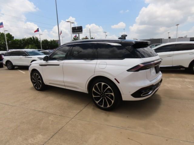 used 2024 Lincoln Nautilus car