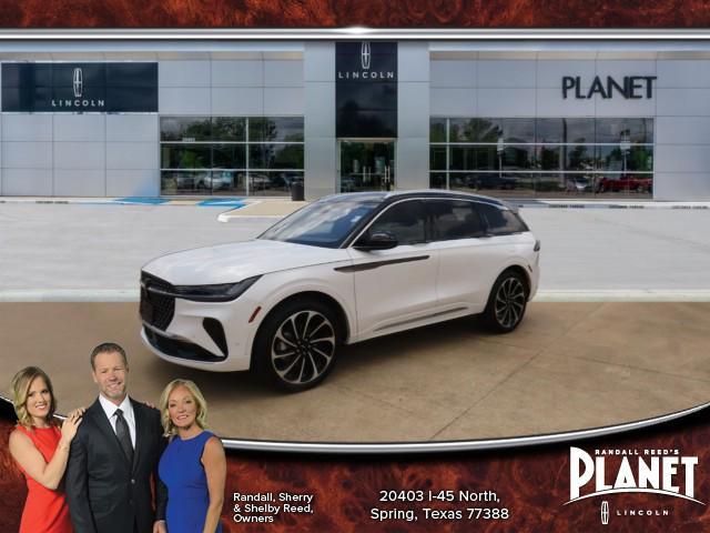 used 2024 Lincoln Nautilus car
