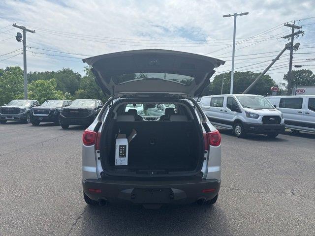 used 2011 Chevrolet Traverse car, priced at $10,999