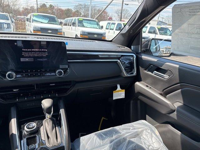 new 2025 GMC Canyon car, priced at $46,145